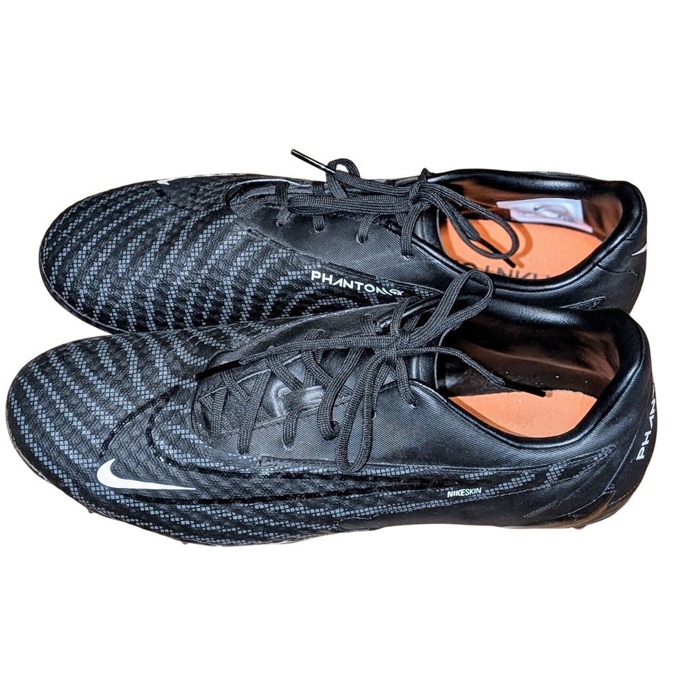 Nike Phantom Black and White Athletic Shoes